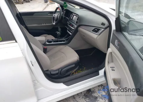 2018 Hyundai Sonata Sel z USA, uszkodzony, nr VIN 5NPE34AF9JH668262